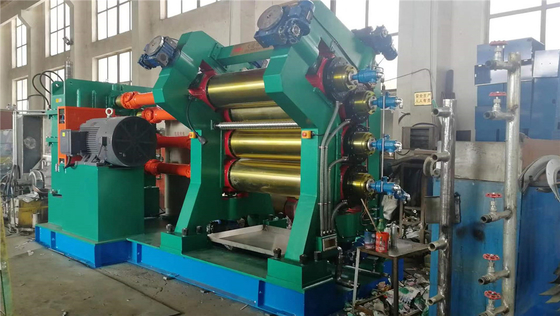 شراء التكنولوجيا المتقدمة آلة تقويم المطاط ثلاثة أربعة لفة طول العمل 1500 مم online manufacture