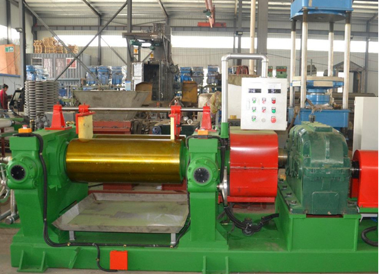 شراء مصنع خليط المطاط XK-400 يتبنى تعديل الطول الكهربائي ويتم تصلب سطح الدوار. online manufacture