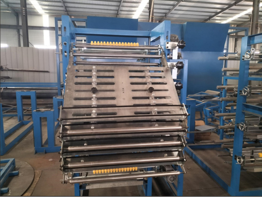 شراء أربعة طبقات إطعام رف والتحويل الآلي للدراجة النارية إطارات صنع آلة online manufacture